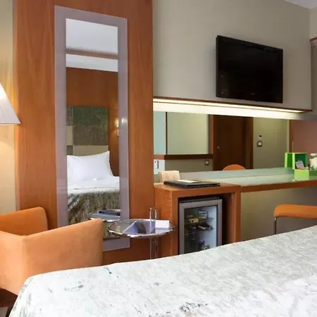 Otel Limak Ambassadore 4*