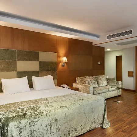 Limak Ambassadore Otel 4*