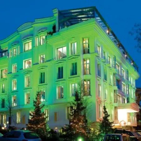 Otel Limak Ambassadore