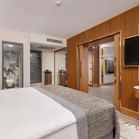 Hotel Limak Ambassadore 4*