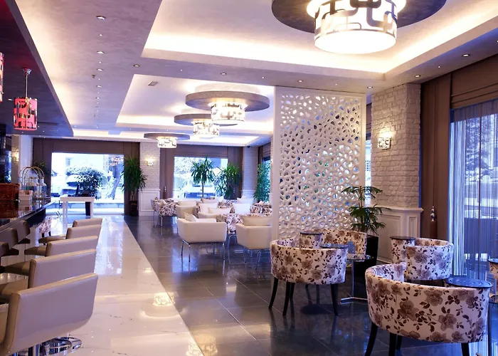 Otel Limak Ambassadore 4*