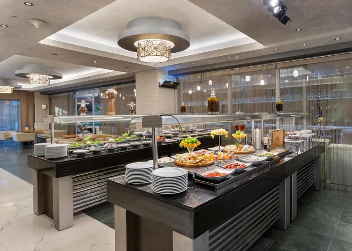 Limak Ambassadore Otel 4*