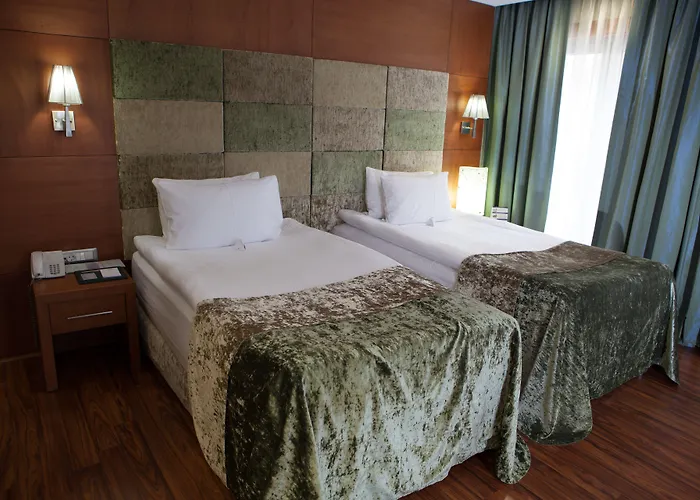 Otel Limak Ambassadore 4*