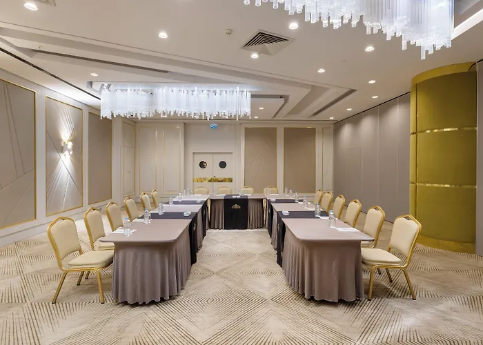 Limak Ambassadore Otel